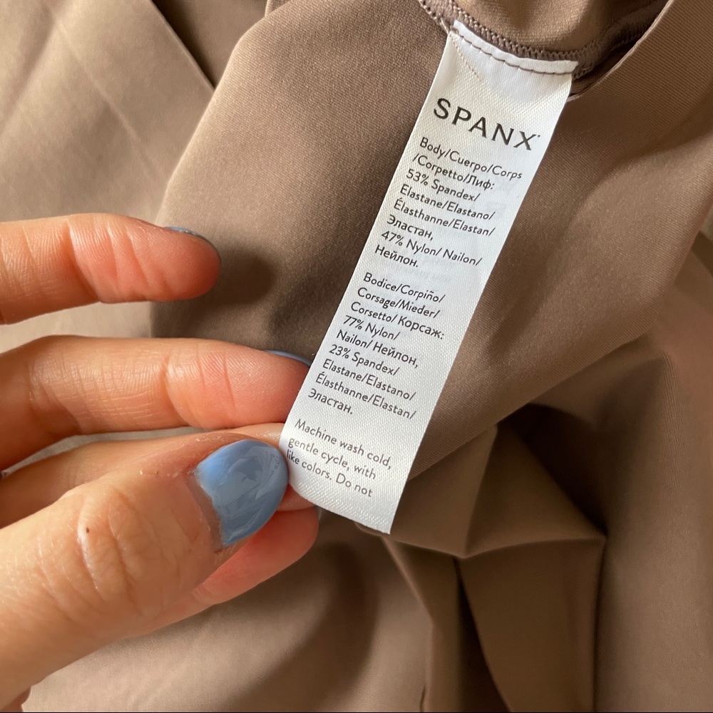 NWT SPANX Thinstincts® Tank - Picture 4 of 6